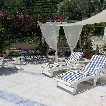 I Limoni Bed & Breakfast 3*